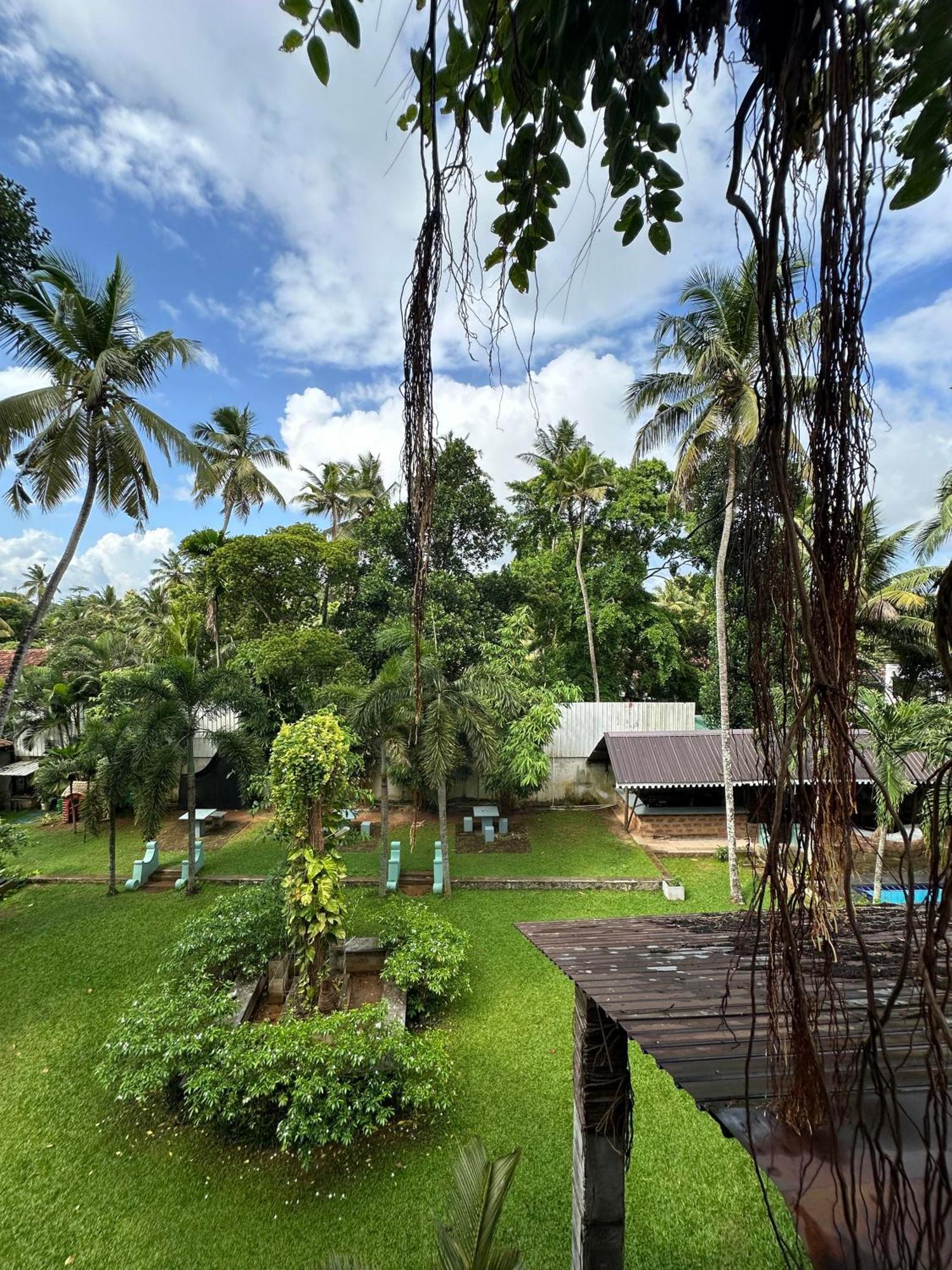 Lanka Bangla Inn Villas Restaurant & Travels Katunayaka Eksteriør billede