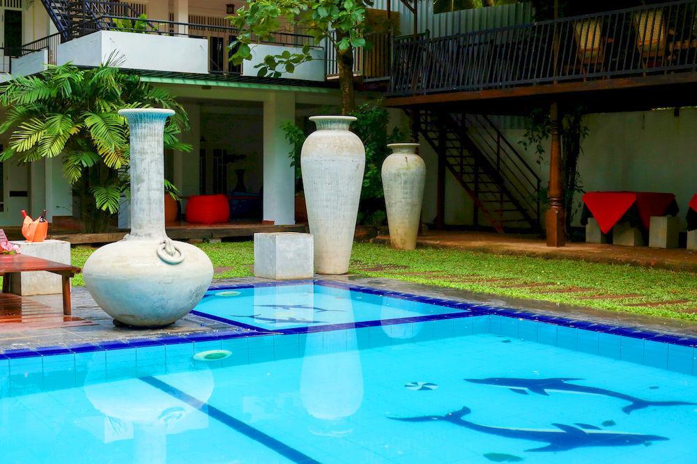 Lanka Bangla Inn Villas Restaurant & Travels Katunayaka Eksteriør billede